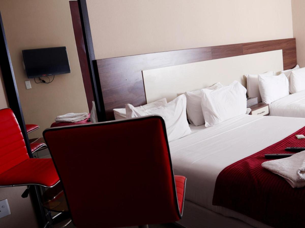 Eagle Nest Luxury Accommodation Роодепоорт Екстериор снимка