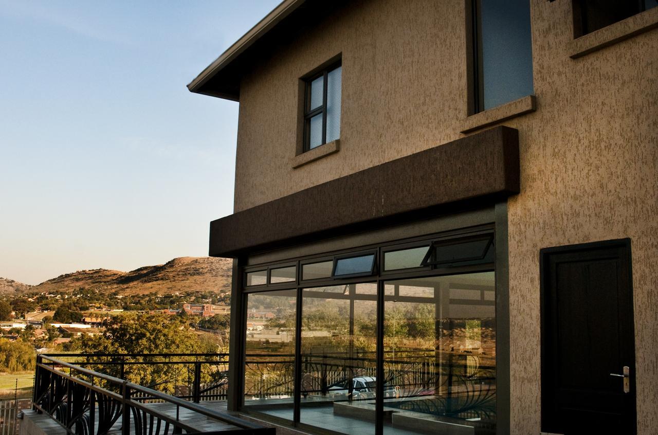 Eagle Nest Luxury Accommodation Роодепоорт Екстериор снимка