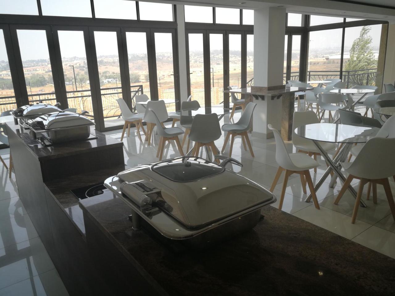 Eagle Nest Luxury Accommodation Роодепоорт Екстериор снимка